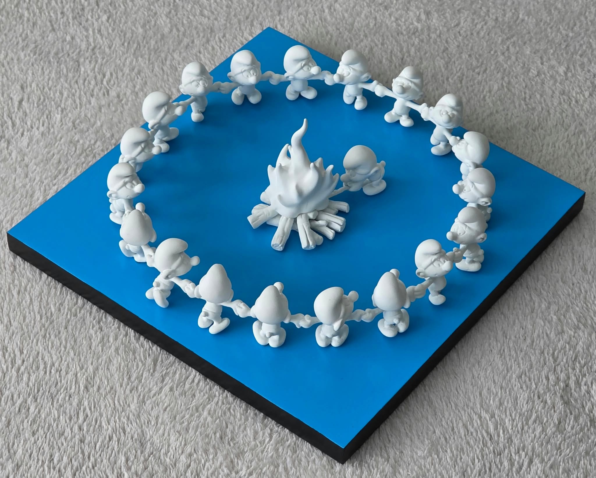 La Ronde des Schtroumpfs "blanc velours"